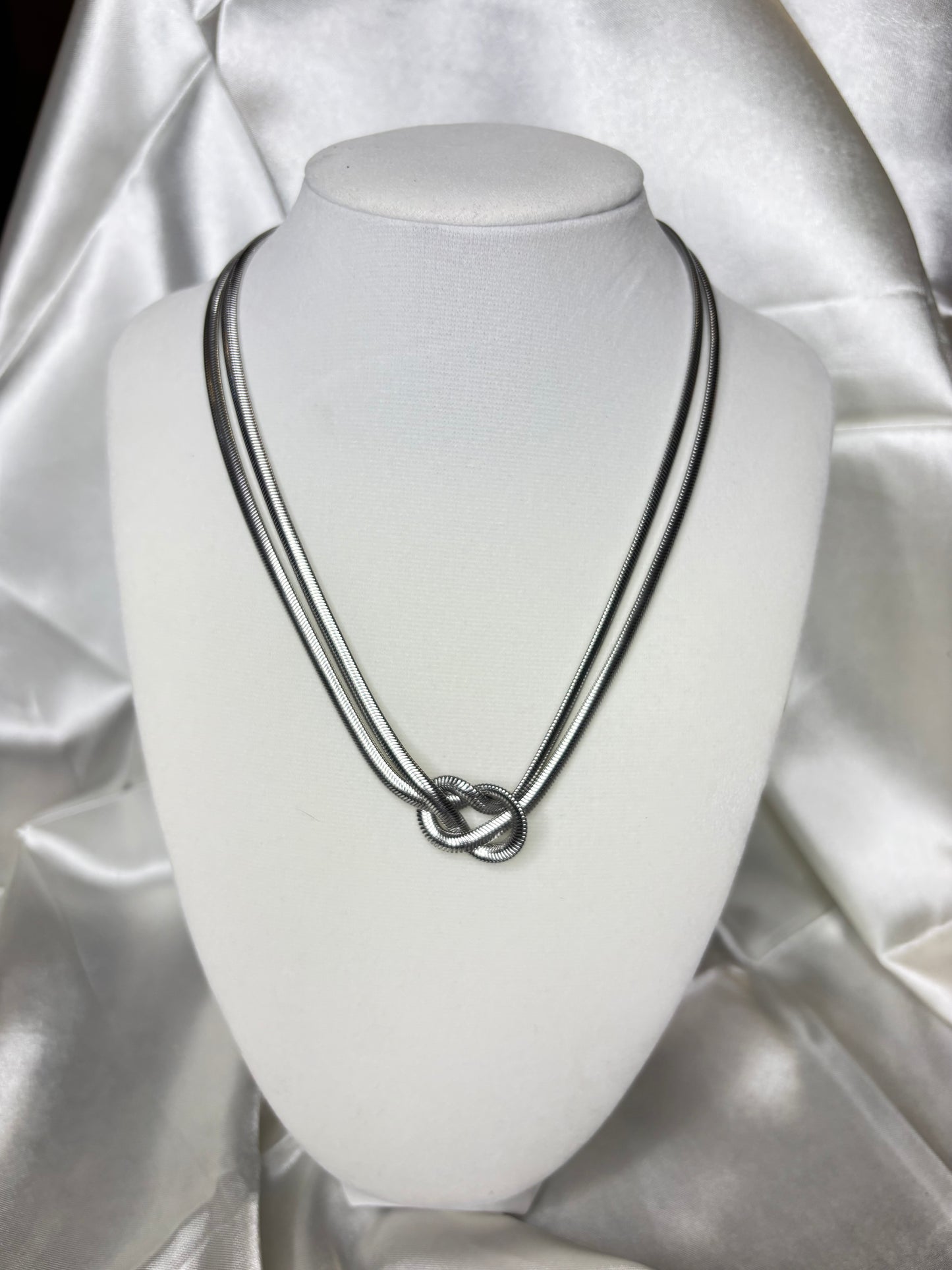 Knot Silver Necklace