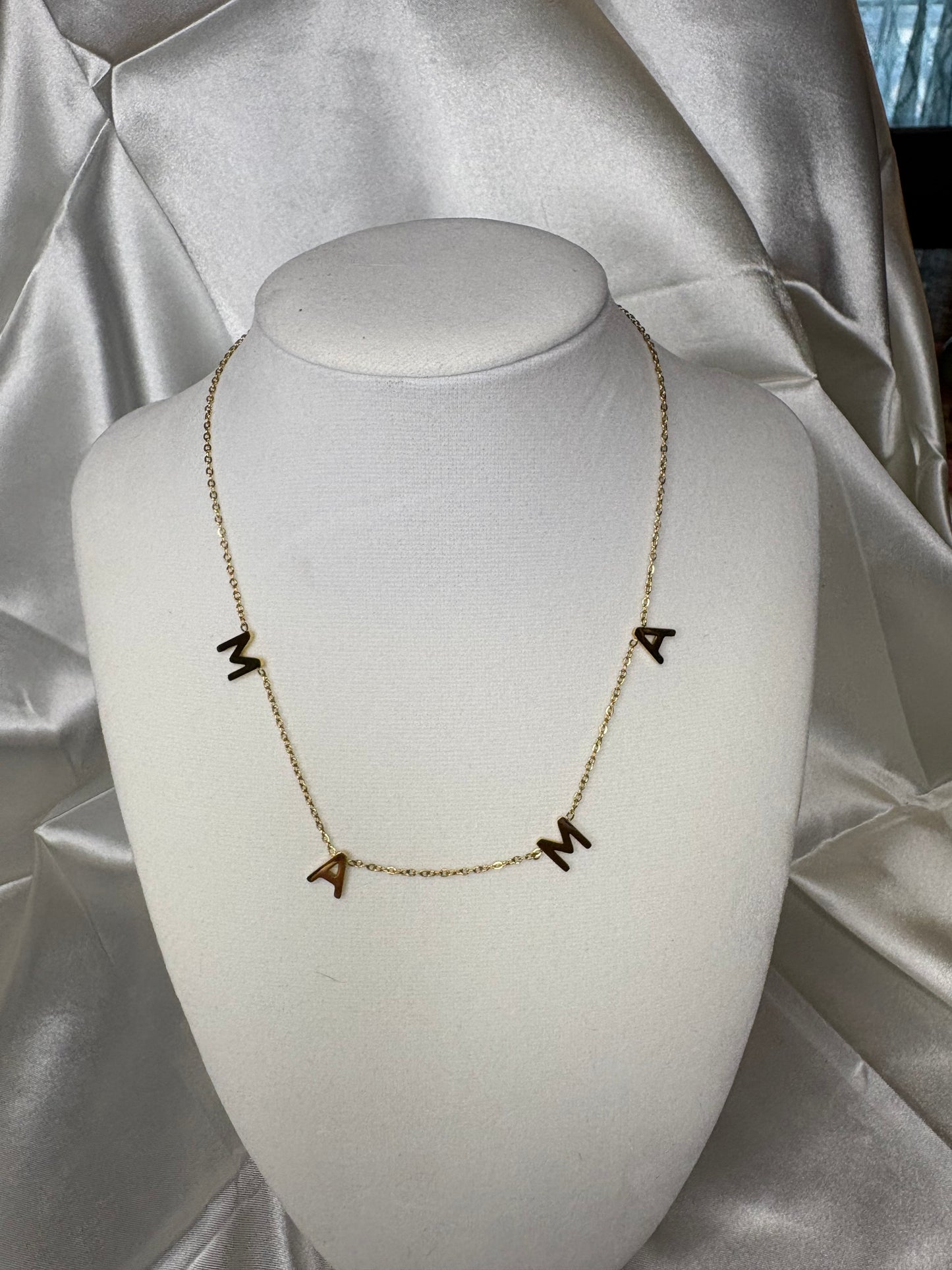 M A M A Necklace