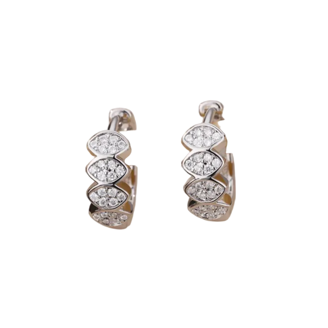 Lola Hoops